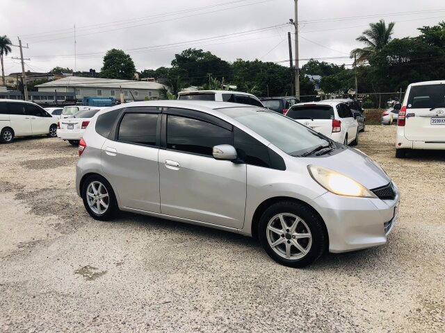 2012 HONDA FIT