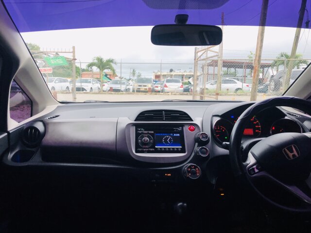 2012 HONDA FIT