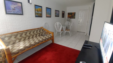 Airbnb Furnished One Bedroom Apt 