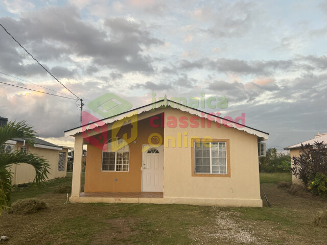 2 Bedroom 1 Bath - Old Harbour House