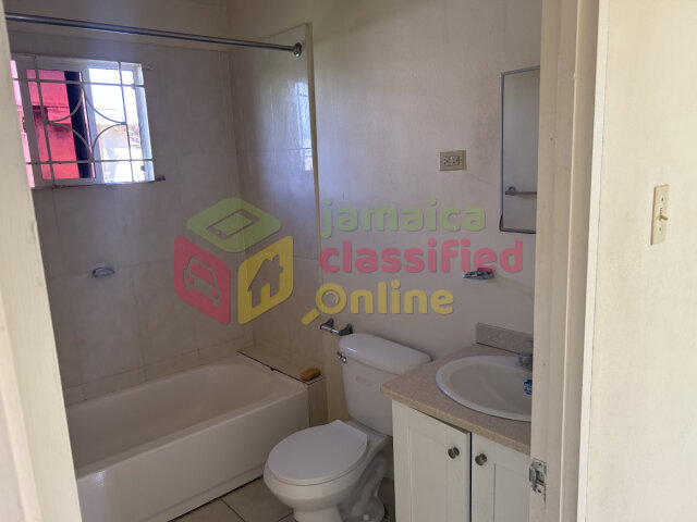 2 Bedroom 1 Bath - Old Harbour House