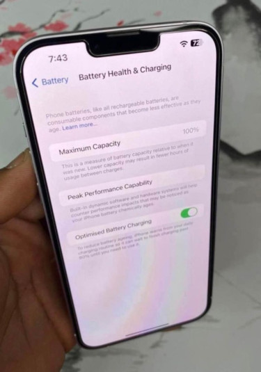 WEEK OLD IPHONE 14PLUS NET LOCK 