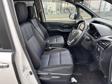 2017 Toyota Voxy ZS Motor Vehicle 