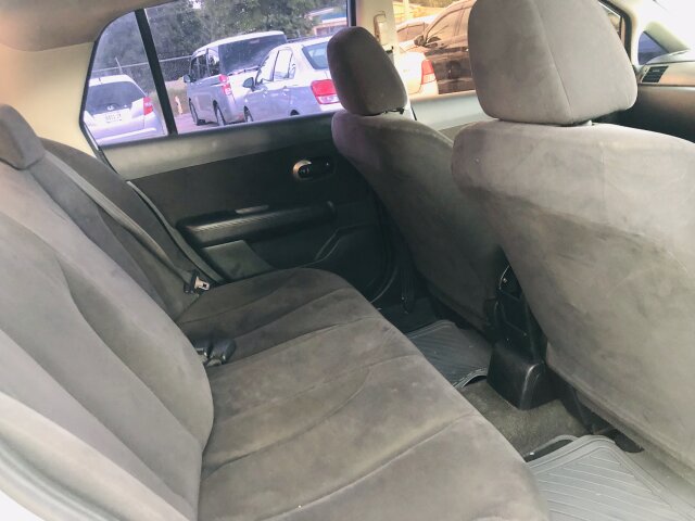 2011 NISSAN TIDA