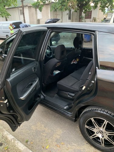 2006 Honda Stream