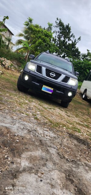 2008 NISSAN NAVARA