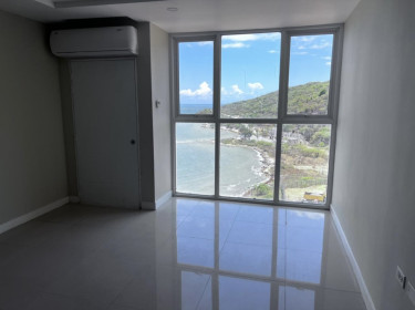 1 Bedroom, 2 Bathrooms Apartment 