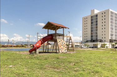 1 Bedroom, 2 Bathrooms Apartment 