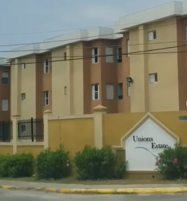3 Bedroom Apt (3rd Floor)