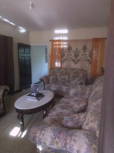 1 Bedroom. Pay 1/2 Utils. Shared 2bd House. Furni