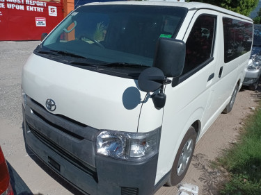 2015 Hiace Van