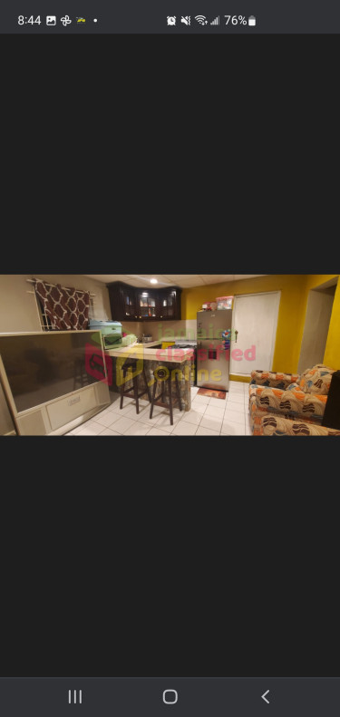 1 Bedroom Shared Kitchen And Bathroom 