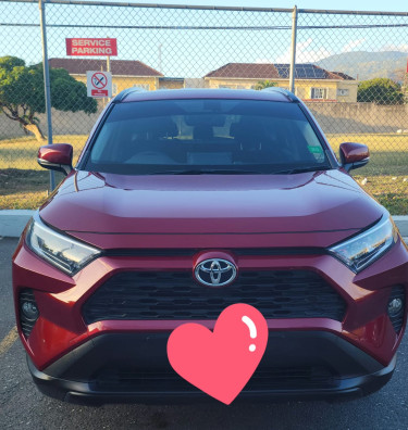 2021 Toyota Rav 4 (Mid-range Red, 4WD)