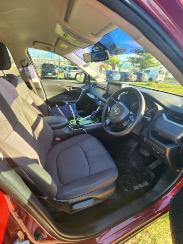 2021 Toyota Rav 4 (Mid-range Red, 4WD)