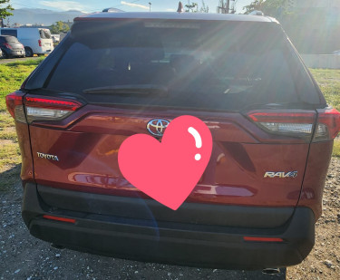 2021 Toyota Rav 4 (Mid-range Red, 4WD)