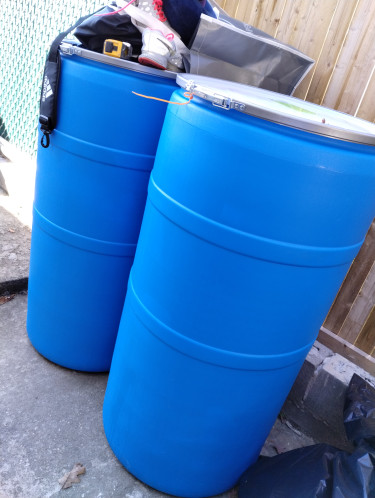 77 Gallon Water Barrels 