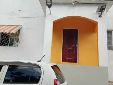 2 Bedroom House Mandeville