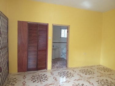 2 Bedroom House Mandeville