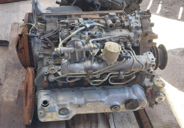 Mitsubishi 4D36 Truck Engine, Complete Non-turbo. 