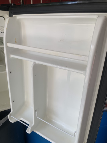Frigidaire Mini Refrigerator 
