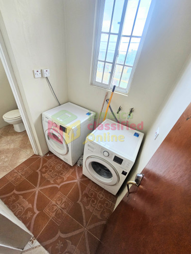 2 Bedroom Furnished Lilliput