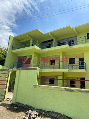 2 Bedroom 2 Bathroom