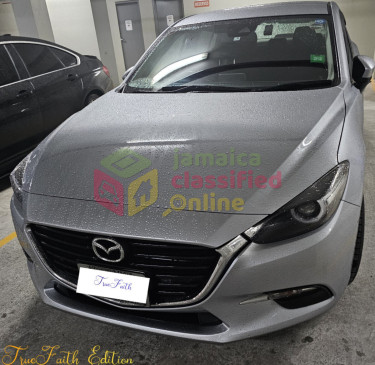 2017 MAZDA AXELA New Shape