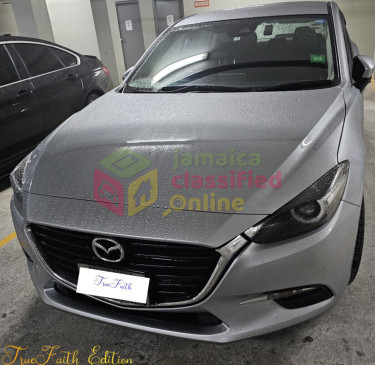 2017 MAZDA AXELA New Shape