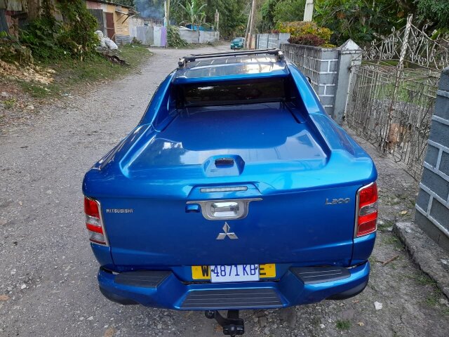 L200