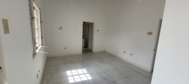 2 Bedroom House In Gated Apartment 1100 Sq. Ft. 