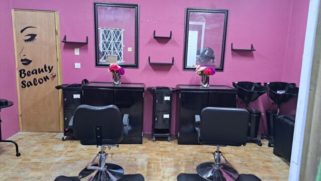 (Two Station) Beauty Salon For Rent.