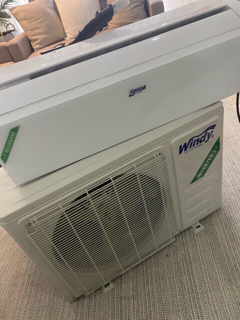 12000 BTU Aircondition For Sale In New Condition
