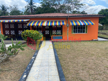5 Bedroom House 