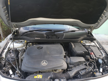 2016 Mercedes Benz CLA180