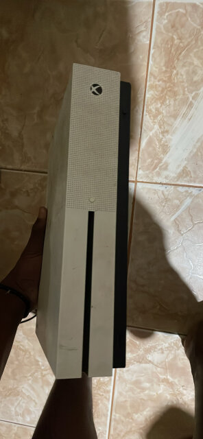 XBOX 1S FOR SALE