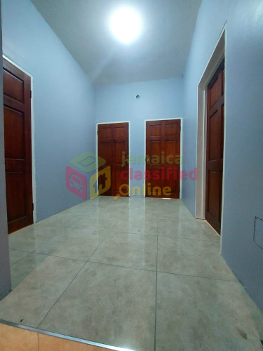 1 Bedroom Apt