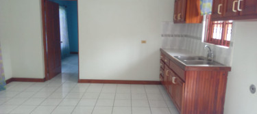 PARK AVENUE,(LEADERS AVE) 1 BEDROOM APARTMENT