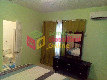 Furnished 1 Bedroom Apartment in Coral Gardens
