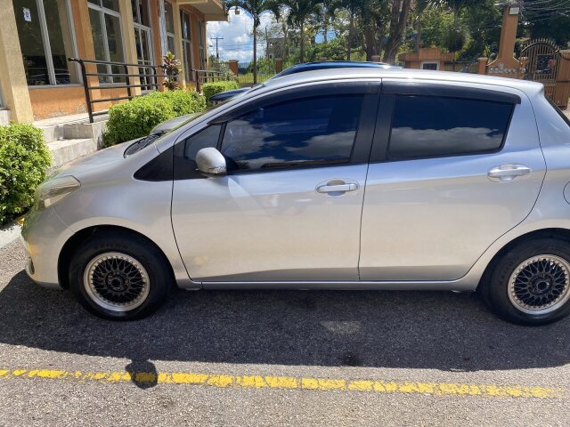 2013 Toyota Vitz 4 Cylinder