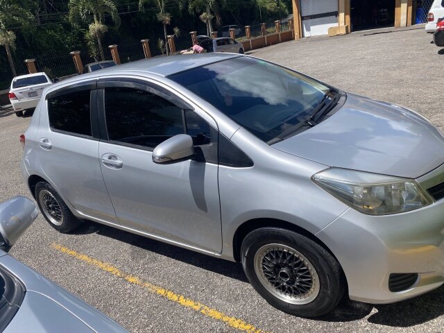 2013 Toyota Vitz 4 Cylinder