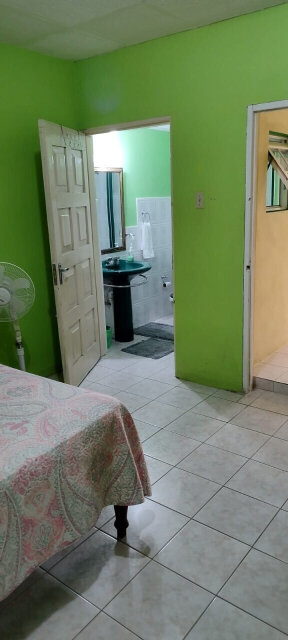 1 Bedroom Apartments Kingston