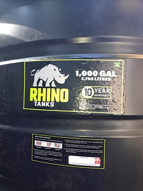 1000gal Rhino Water Tanks