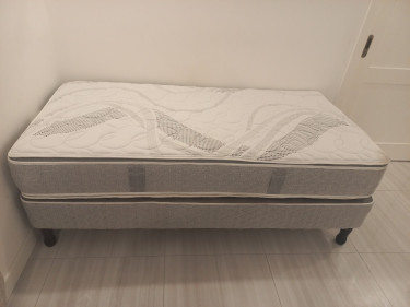 Twin Bed With Wooden Feet