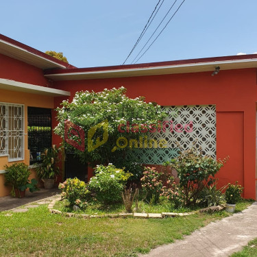 5 Bedroom 4 Bathroom On Hillview Terrace