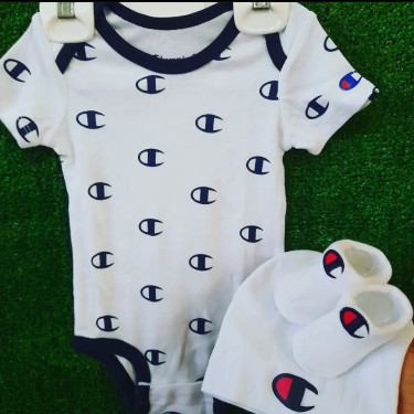 Baby’s Clothing And Accessories 