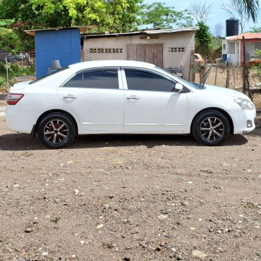 2014 Toyota Premio X 