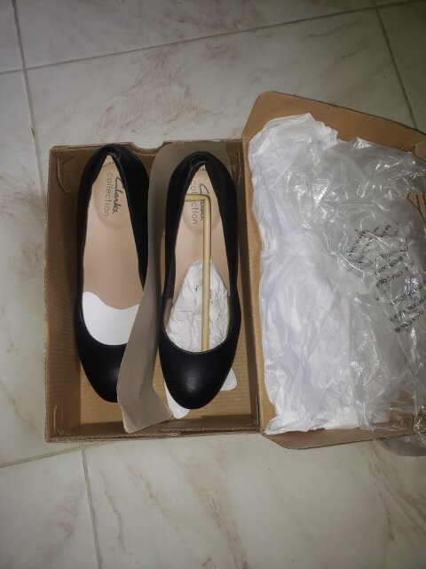 Ladies Pumps (Clarks)