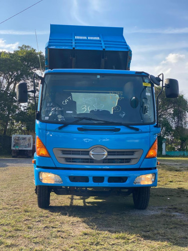 2008 HINO TIPPER 