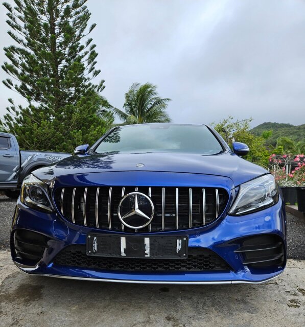 Mercedes Benz C200
