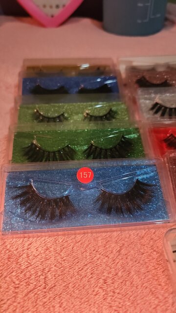 Glueless Lashes And Strips